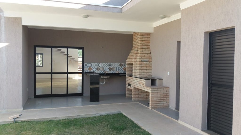 Imagem Sobrado com 3 Quartos à Venda, 300 m² em Alto Do Cardoso - Pindamonhangaba Imagem Sobrado com 3 Quartos à Venda, 300 m² em Alto Do Cardoso - Pindamonhangaba