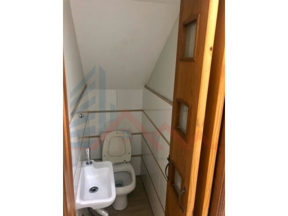 Imagem Sobrado com 4 Quartos à Venda, 200 m² em Vila Bertioga - São Paulo