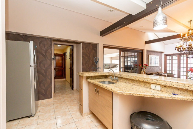 Imagem Casa com 4 Quartos à Venda, 510 m² em Ahú - Curitiba