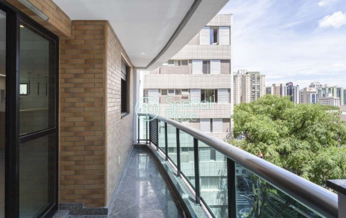 Imagem Apartamento com 2 Quartos à Venda, 180 m² em Higienópolis - São Paulo Imagem Apartamento com 2 Quartos à Venda, 180 m² em Higienópolis - São Paulo