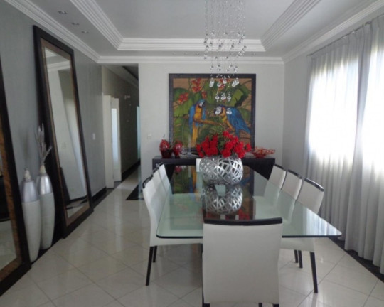 Imagem Imóvel com 4 Quartos à Venda, 450 m² em Pitangueiras - Guarujá Imagem Imóvel com 4 Quartos à Venda, 450 m² em Pitangueiras - Guarujá