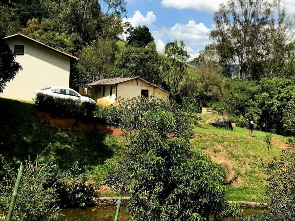 Imagem Chácara com 3 Quartos à Venda, 25.000 m² em Camanducaia Imagem Chácara com 3 Quartos à Venda, 25.000 m² em Camanducaia