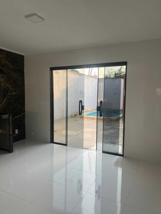 Imagem Casa com 4 Quartos à Venda, 180 m² em Vila Santa Alice - Duque De Caxias