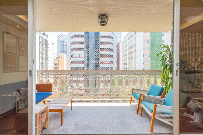 Imagem Imóvel com 3 Quartos à Venda, 331 m² em Itaim Bibi - São Paulo Imagem Imóvel com 3 Quartos à Venda, 331 m² em Itaim Bibi - São Paulo