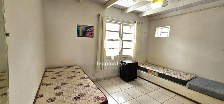 Imagem Casa com 5 Quartos à Venda, 214 m² em Pontal Do Sul - Pontal Do Parana Imagem Casa com 5 Quartos à Venda, 214 m² em Pontal Do Sul - Pontal Do Parana