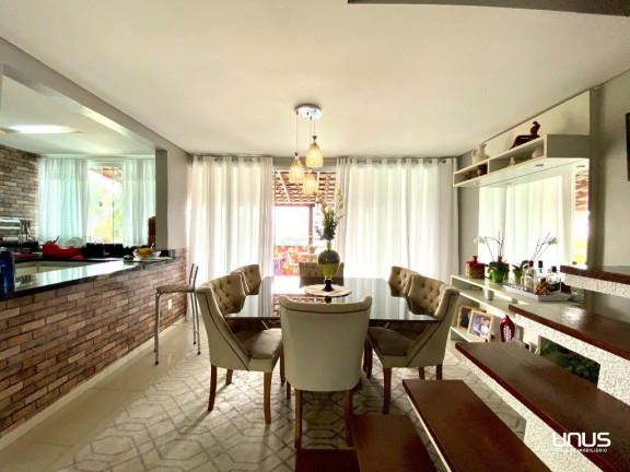 Imagem Casa com 3 Quartos à Venda, 300 m² em Estreito - Florianópolis