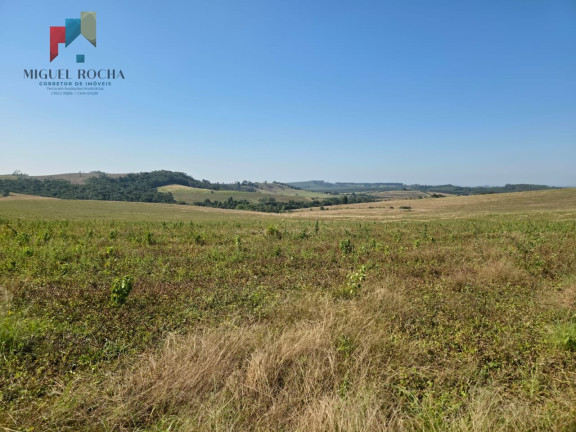 Imagem Imóvel com 2 Quartos para Alugar, 3.872.000 m² em área Rural De Sorocaba - Sorocaba Imagem Imóvel com 2 Quartos para Alugar, 3.872.000 m² em área Rural De Sorocaba - Sorocaba