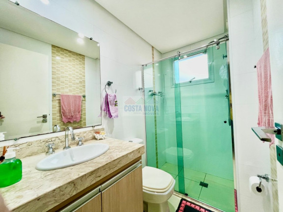 Imagem Apartamento com 3 Quartos à Venda, 135 m²