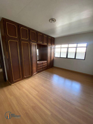 Imagem Apartamento com 4 Quartos para Alugar, 305 m² em Centro - Irati Imagem Apartamento com 4 Quartos para Alugar, 305 m² em Centro - Irati