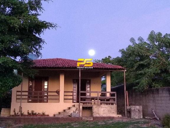 Casa com 3 Quartos à Venda, 900 m² em Conde