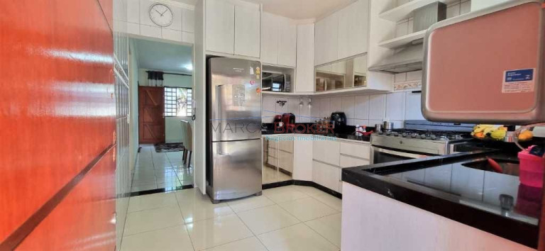 Imagem Casa com 3 Quartos à Venda, 300 m² em Loteamento Residencial Fonte Nova - Valinhos Imagem Casa com 3 Quartos à Venda, 300 m² em Loteamento Residencial Fonte Nova - Valinhos