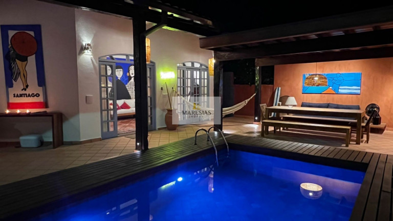 Imagem Casa com 3 Quartos à Venda, 400 m² em Santiago - São Sebastião Imagem Casa com 3 Quartos à Venda, 400 m² em Santiago - São Sebastião