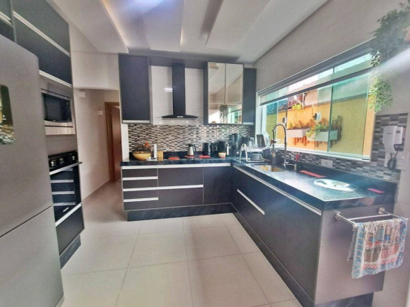 Imagem Casa com 2 Quartos à Venda, 97 m² em Caiçara - Praia Grande Imagem Casa com 2 Quartos à Venda, 97 m² em Caiçara - Praia Grande