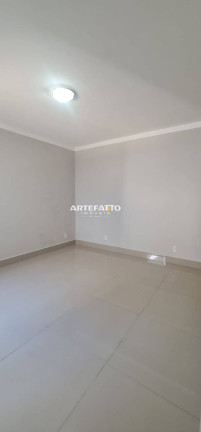 Imagem Casa com 3 Quartos à Venda, 172 m² Imagem Casa com 3 Quartos à Venda, 172 m²