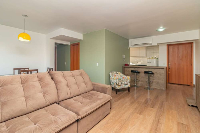 Imagem Apartamento com 2 Quartos à Venda, 71 m² em Rio Branco - Porto Alegre