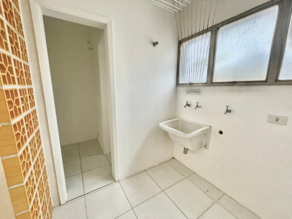 Imagem Imóvel com 3 Quartos à Venda, 126 m² em Pinheiros - São Paulo Imagem Imóvel com 3 Quartos à Venda, 126 m² em Pinheiros - São Paulo