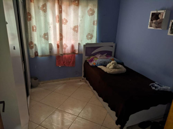 Imagem Imóvel com 3 Quartos à Venda, 25 m² em Campo Grande - Rio De Janeiro Imagem Imóvel com 3 Quartos à Venda, 25 m² em Campo Grande - Rio De Janeiro