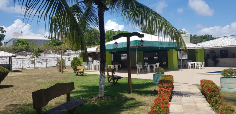 Imagem Casa com 3 Quartos à Venda, 270 m² em Barra Do Jacuípe - Camaçari Imagem Casa com 3 Quartos à Venda, 270 m² em Barra Do Jacuípe - Camaçari