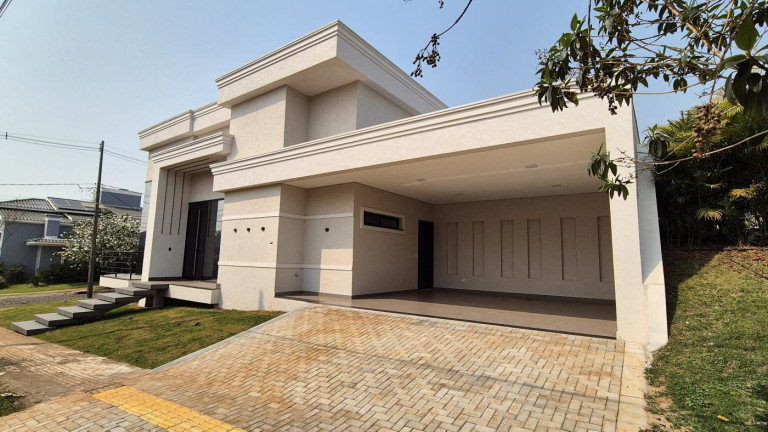 Imagem Casa com 4 Quartos à Venda, 243 m² em Cognópolis - Foz Do Iguaçu