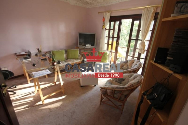 Imagem Casa com 4 Quartos à Venda, 400 m² em Butiatuvinha - Curitiba Imagem Casa com 4 Quartos à Venda, 400 m² em Butiatuvinha - Curitiba