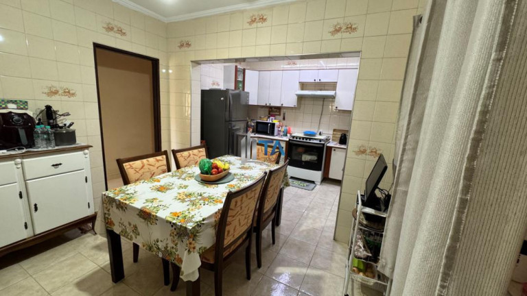 Imagem Casa com 4 Quartos à Venda, 256 m² em Jardim Santana - Campinas Imagem Casa com 4 Quartos à Venda, 256 m² em Jardim Santana - Campinas