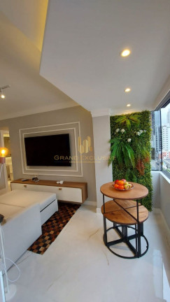 Imagem Apartamento com 1 Quarto à Venda, 52 m² em Centro - Balneário Camboriú Imagem Apartamento com 1 Quarto à Venda, 52 m² em Centro - Balneário Camboriú