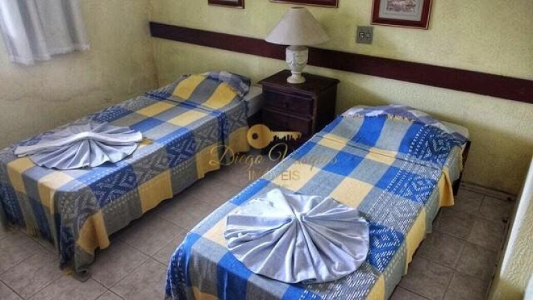 Imagem Apartamento com 20 Quartos à Venda, 4.200 m² em Tijuca - Teresópolis Imagem Apartamento com 20 Quartos à Venda, 4.200 m² em Tijuca - Teresópolis