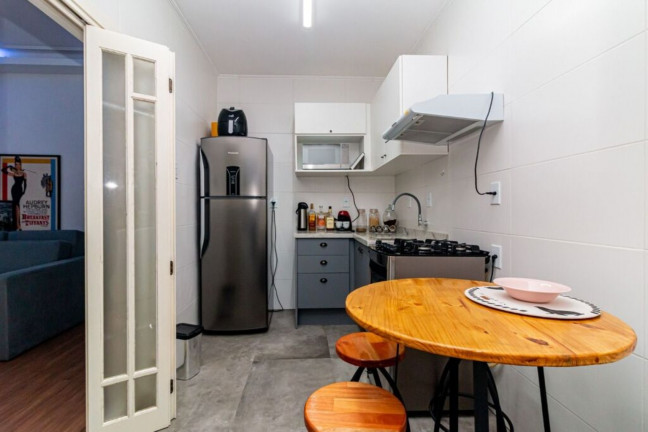 Imagem Imóvel com 1 Quarto à Venda, 49 m² em Bom Fim - Porto Alegre Imagem Imóvel com 1 Quarto à Venda, 49 m² em Bom Fim - Porto Alegre
