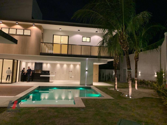 Imagem Casa com 4 Quartos à Venda, 600 m² em Centro - Eusébio Imagem Casa com 4 Quartos à Venda, 600 m² em Centro - Eusébio