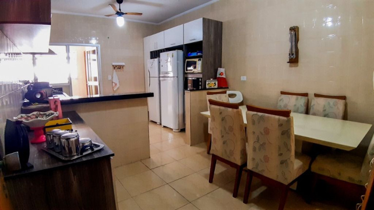 Imagem Apartamento com 3 Quartos à Venda, 170 m² em Pitangueiras - Guarujá Imagem Apartamento com 3 Quartos à Venda, 170 m² em Pitangueiras - Guarujá