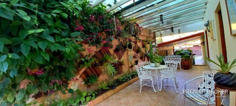 Imagem Casa com 4 Quartos à Venda, 200 m² em Albuquerque - Teresópolis Imagem Casa com 4 Quartos à Venda, 200 m² em Albuquerque - Teresópolis