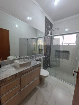 Imagem Casa com 3 Quartos à Venda, 175 m² em Vila Branca - Jacareí