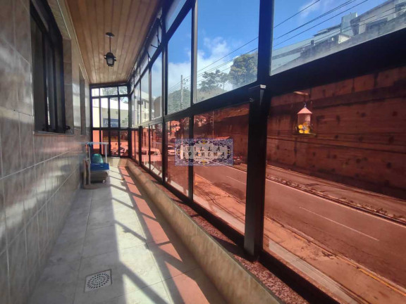 Imagem Apartamento com 3 Quartos à Venda, 131 m² em Alto - Teresópolis