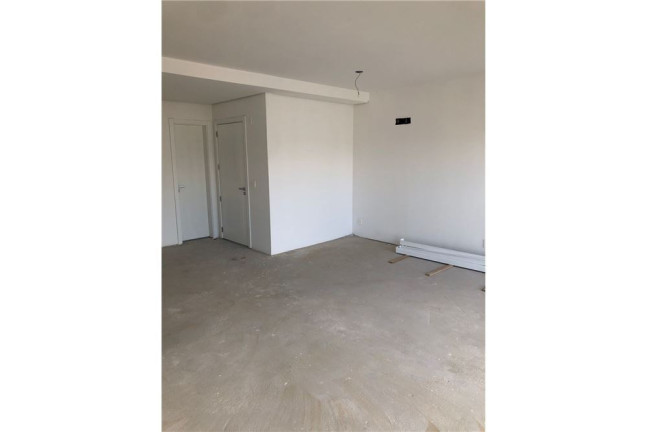 Imagem Imóvel com 3 Quartos à Venda, em Menino Deus - Porto Alegre Imagem Imóvel com 3 Quartos à Venda, em Menino Deus - Porto Alegre