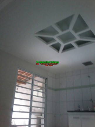 Imagem Casa com 3 Quartos à Venda, 250 m² em Jaragua - Taubaté Imagem Casa com 3 Quartos à Venda, 250 m² em Jaragua - Taubaté