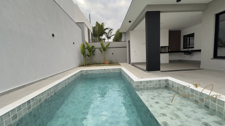 Casa com 3 Quartos à Venda, 327 m² em Roncáglia - Valinhos