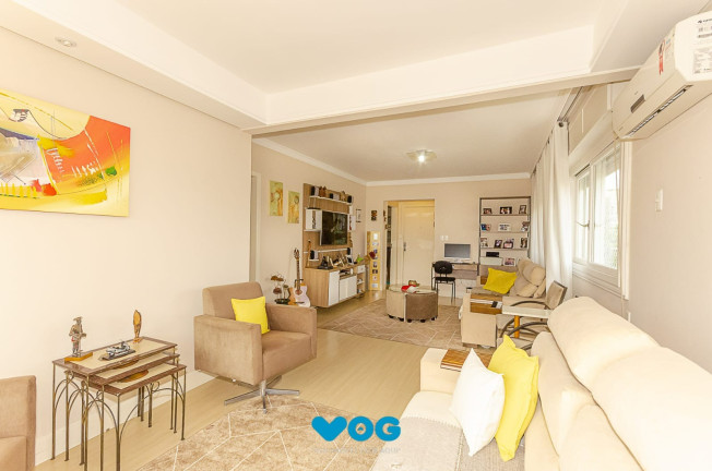 Imagem Imóvel com 3 Quartos à Venda, 117 m² em Petrópolis - Porto Alegre