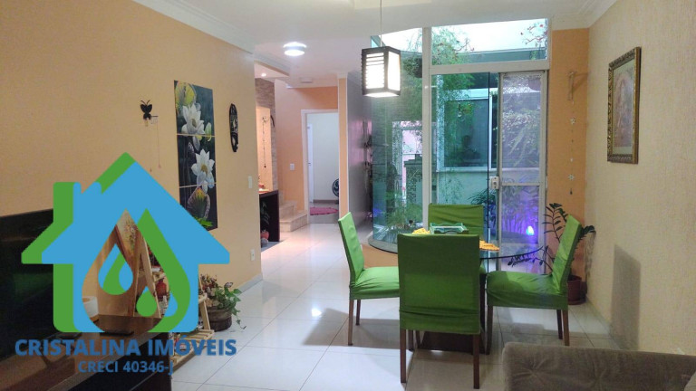 Imagem Casa com 5 Quartos à Venda, 178 m² em Horto Santo Antonio - Jundiaí Imagem Casa com 5 Quartos à Venda, 178 m² em Horto Santo Antonio - Jundiaí