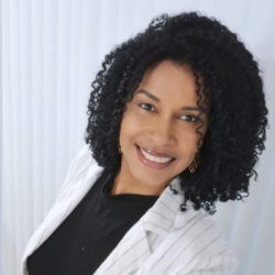 Estela Alcantara